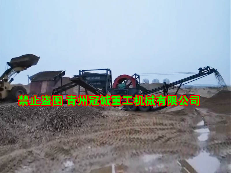 湖北隨州移動洗砂設備已正式投產(chǎn)